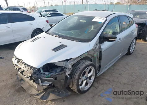 2014 Ford Focus St из США, поврежденный, VIN 1FADP3L93EL131668